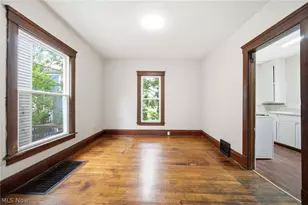 433 3rd St, Elyria, OH 44035 - Photo 7