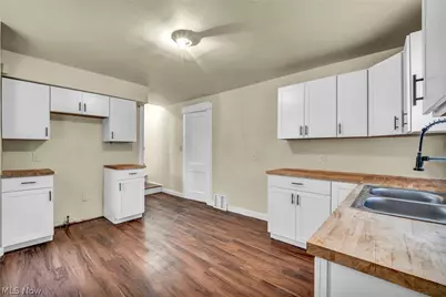 9013 Kempton Avenue, Loveland, OH 44108 - Photo 15