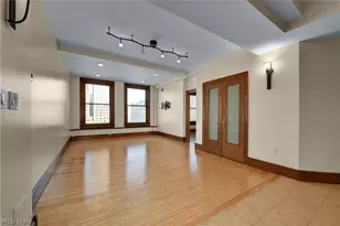 140 Public Square, Loveland, OH 44114 - Photo 9