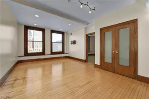140 Public Square, Loveland, OH 44114 - Photo 23