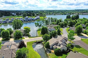 102 Spinnaker Dr, Columbiana, OH 44408 - Photo 3