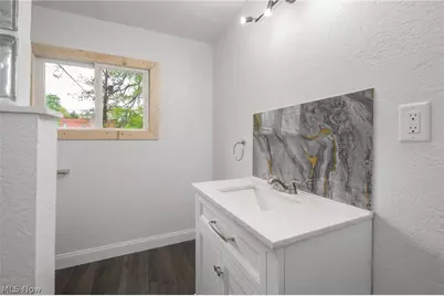 1266 E 102nd Street, Loveland, OH 44108 - Photo 7