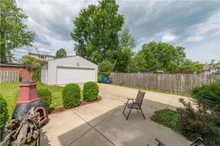 1328 Granger Ave, Oakwood, OH 44107 - Photo 7