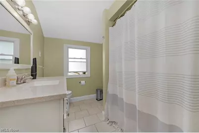 1328 Granger Avenue, Oakwood, OH 44107 - Photo 35
