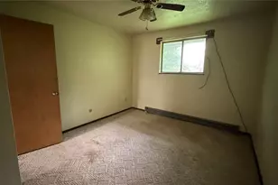 345-355 Mellwood Dr, Toronto, OH 43964 - Photo 7