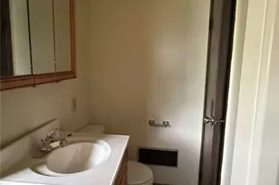 345-355 Mellwood Dr, Toronto, OH 43964 - Photo 13
