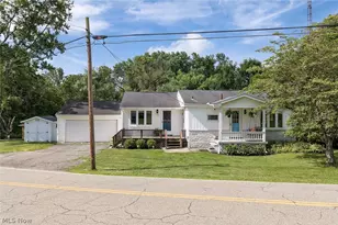 4631 Crystal Lake Ave NW, Canal Fulton, OH 44614 - Photo 1
