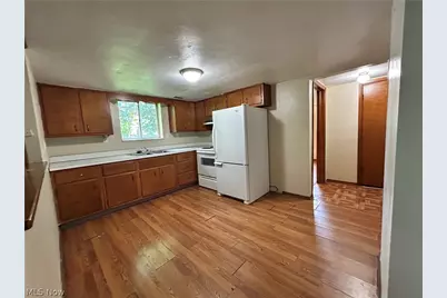 2803 Sunset Boulevard #3, Steubenville, OH 43952 - Photo 3