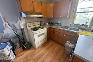 1039 Arlington Ave SW, Canton, OH 44706 - Photo 9
