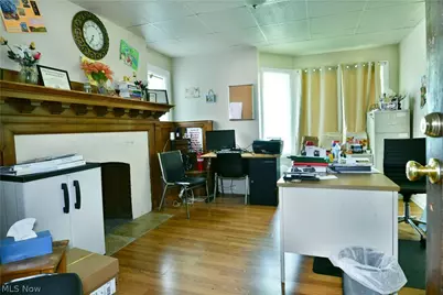 21 Indiana Avenue, Youngstown, OH 44505 - Photo 13