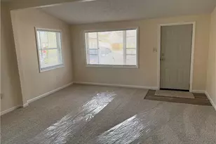 656 Hazelwood Ave, Vermilion, OH 44089 - Photo 13