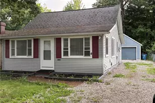 656 Hazelwood Ave, Vermilion, OH 44089 - Photo 3