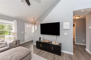 35268 Wood St, North Ridgeville, OH 44039 - Photo 5