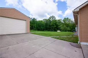380 Clay St, Geneva, OH 44041 - Photo 5