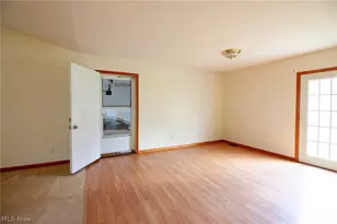 380 Clay St, Geneva, OH 44041 - Photo 17