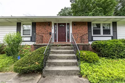 1538 Bonita Drive, Akron, OH 44313 - Photo 3
