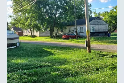 1010 Ohio Street, Port Clinton, OH 43452 - Photo 3