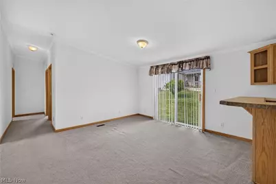 668 Woodlawn Rd, Chardon, OH 44024 - Photo 7