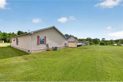 668 Woodlawn Rd, Chardon, OH 44024 - Photo 29