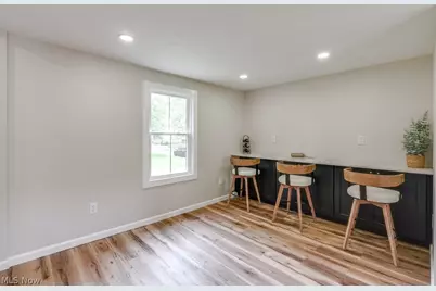 10306 Electric Boulevard, Northfield Village, OH 44067 - Photo 13