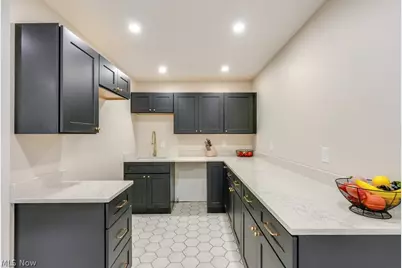 10306 Electric Boulevard, Northfield Village, OH 44067 - Photo 17