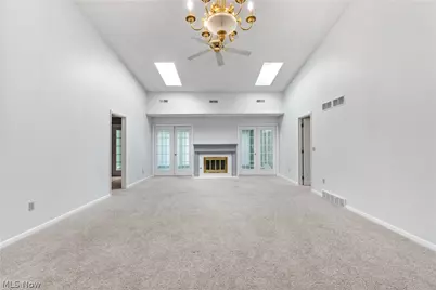 1935 Brookwood Drive, Akron, OH 44313 - Photo 9