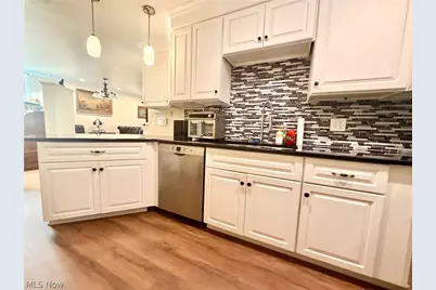 3000 N River Road NE, Warren, OH 44483 - Photo 7