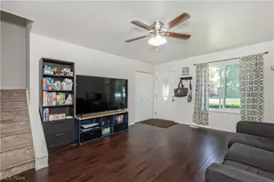 4968 Glenn Lodge Rd, Mentor, OH 44060 - Photo 9
