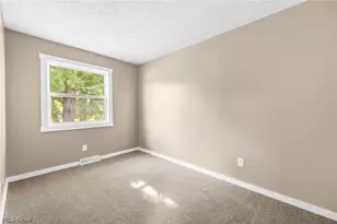 8995 Spring Dr, Windham, OH 44288 - Photo 19
