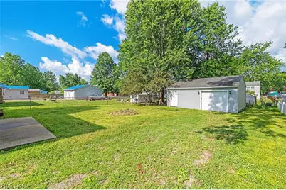 8995 Spring Drive, Windham, OH 44288 - Photo 27