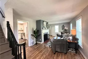 3709 Chelton Rd, Huber Heights, OH 44120 - Photo 3