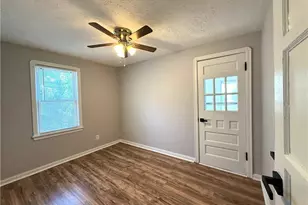 3709 Chelton Rd, Huber Heights, OH 44120 - Photo 11