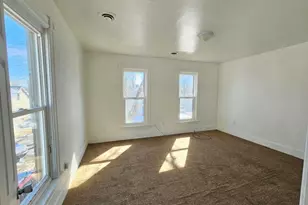 1335 W 3rd St, Ashtabula, OH 44004 - Photo 3