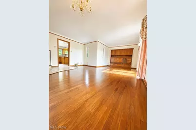 1359 W Sprague Road, Grandview Heights, OH 44147 - Photo 11