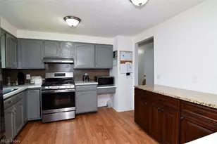 6284 Seminole Trl, Mentor, OH 44060 - Photo 9