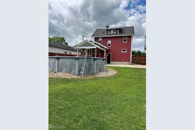 437 SW Bodmer Avenue, Strasburg, OH 44663 - Photo 3