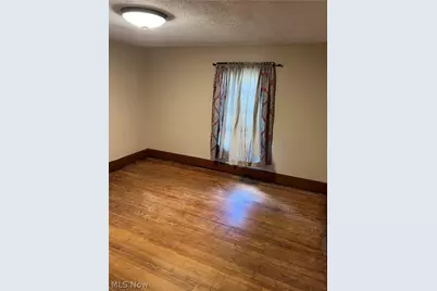 437 SW Bodmer Avenue, Strasburg, OH 44663 - Photo 9