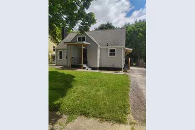 21 Fernwood Avenue, Youngstown, OH 44509 - Photo 1