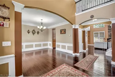 3082 Willowbrook, Aurora, OH 44202 - Photo 3