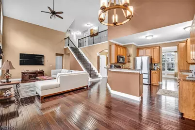 3082 Willowbrook, Aurora, OH 44202 - Photo 5