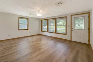 699 Hadcock Rd, Brunswick, OH 44212 - Photo 5