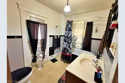 257 Wooster Street, Elyria, OH 44035 - Photo 17