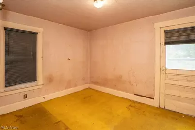 815 Broad Avenue NW, Canton, OH 44708 - Photo 23
