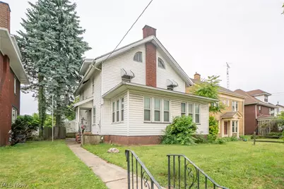 815 Broad Avenue NW, Canton, OH 44708 - Photo 1