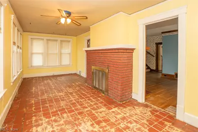 815 Broad Avenue NW, Canton, OH 44708 - Photo 9