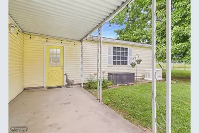 140 Hendricks Street, Newport, OH 45768 - Photo 17
