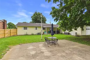 140 Hendricks St, Newport, OH 45768 - Photo 15