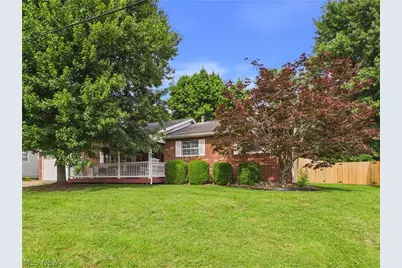 140 Hendricks Street, Newport, OH 45768 - Photo 1