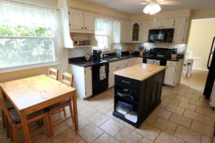 900 Berkshire Dr, Macedonia, OH 44056 - Photo 15
