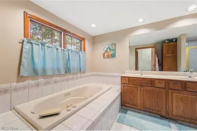 3965 Laurel Glenn Drive, Grandview Heights, OH 44147 - Photo 21